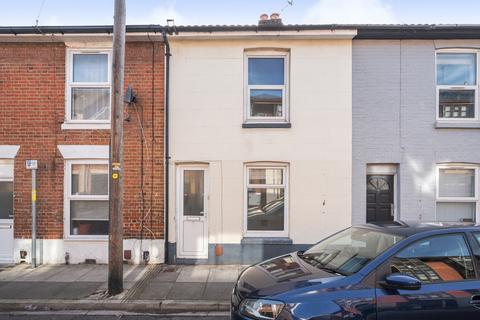 2 bed terraced house for rent in Boulton Road, Hampshire PO5
