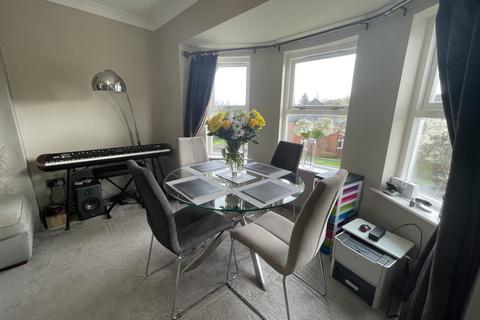 1 bedroom property to rent - Mehr