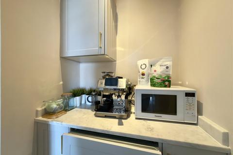 3 bedroom apartment for sale, Grange Terrace, Edinburgh, EH9 2LD