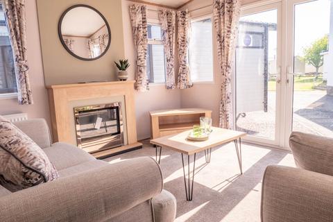 2 bedroom static caravan for sale, Carnaby Silverdale Beverley Park, Paignton TQ4