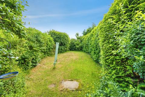 3 bedroom semi-detached house for sale, Mercury Way, Leighton Buzzard