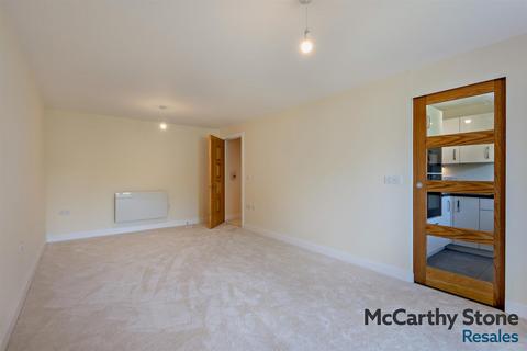 2 bedroom apartment for sale, Southborough Gate, Pinewood Gardens, Tunbridge Wells, TN4 0FN