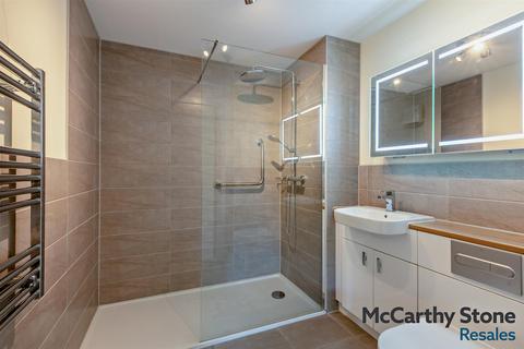 2 bedroom apartment for sale, Southborough Gate, Pinewood Gardens, Tunbridge Wells, TN4 0FN
