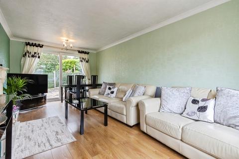 2 bedroom semi-detached house for sale, Mill Green Place, LEEDS