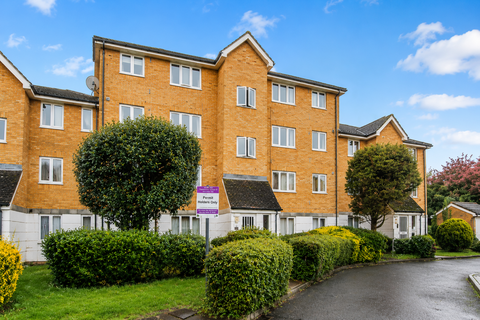 1 bedroom flat to rent, Green Pond Close, Walthamstow, E17