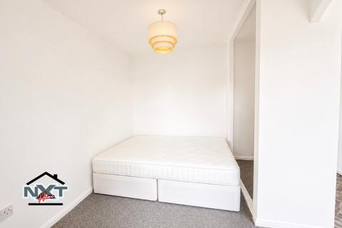 1 bedroom flat to rent, Green Pond Close, Walthamstow, E17