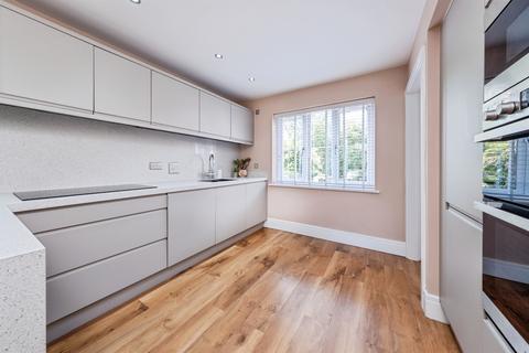 4 bedroom detached house for sale, Holmes Meadow, Redhouse Park, Milton Keynes