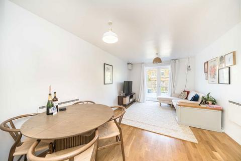 Garratt Lane, London SW18