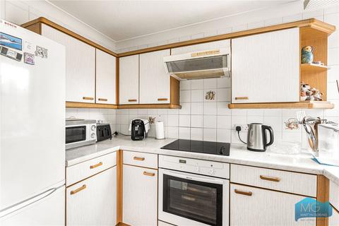2 bedroom apartment for sale, Avenue Road, London, N14