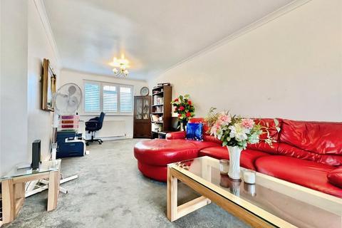 4 bedroom link detached house for sale, Glendale, Kent BR8