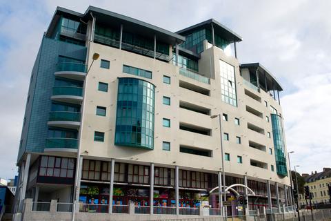 1 bedroom flat to rent, The Crescent, Plymouth, PL1