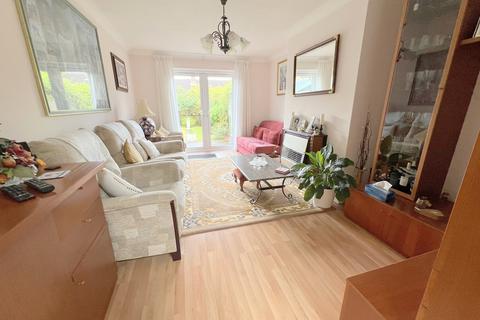 2 bedroom semi-detached bungalow for sale, Inglewood Drive, New Milton, Hampshire. BH25 6TT