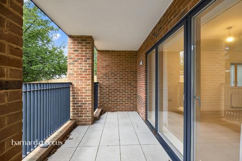 undefined, Russell Hill Road, Purley