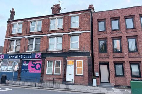 3 bedroom maisonette for sale, Squires Lane, London N3