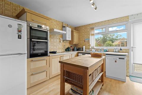 3 bedroom semi-detached house for sale, Glynleigh Drive, Polegate BN26
