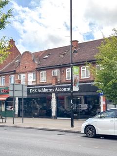 4 bedroom flat for sale, Victoria Road, Ruislip, HA4