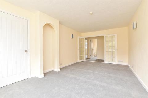 2 bedroom ground floor flat for sale, Adams Way, Croydon CR0