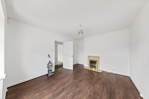 2 bedroom semi-detached bungalow to rent, Clovelly Avenue, Great Sankey, WA5