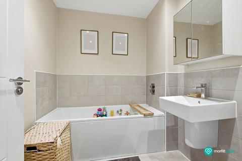 3 bedroom townhouse for sale, Imperial Close, Mosborough, S20 5FR