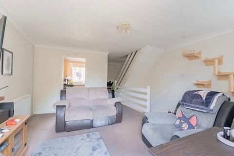 2 bedroom flat for sale, Baxter Court, Norwich