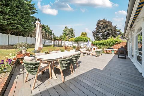 4 bedroom detached house for sale, Denbridge Road, Bickley, Kent, BR1