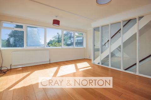 4 bedroom townhouse to rent, Chichele Gardens, Park Hill, CR0
