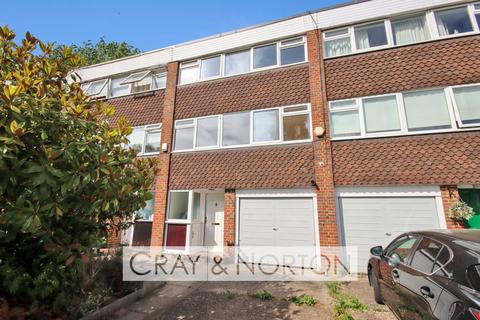 4 bedroom townhouse to rent, Chichele Gardens, Park Hill, CR0