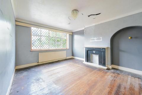 3 bedroom semi-detached house for sale, Stoneleigh Park Road, Stoneleigh