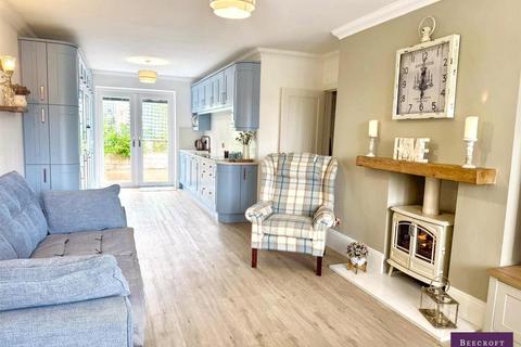 3 bedroom detached bungalow for sale, Broomhead Road, Wombwell, Barnsley