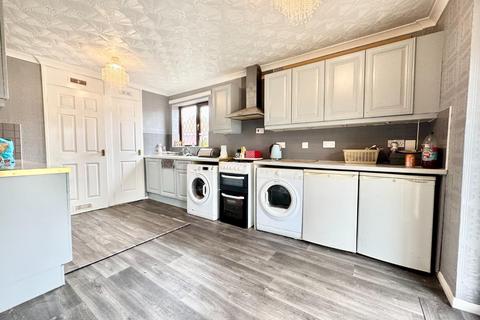 3 bedroom end of terrace house for sale, Raydale, Hemlington, Middlesbrough