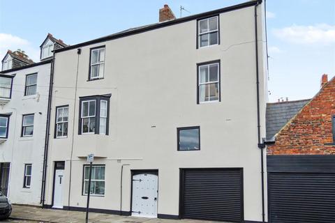1 bedroom apartment for sale, St Oswins Mews, Tynemouth