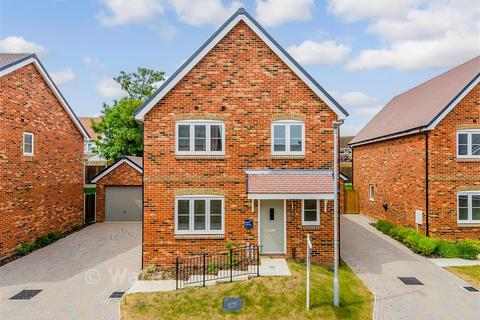 4 bedroom detached house for sale, Highlands Hill, Swanley, Kent