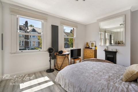 3 bedroom detached house for sale, Genesta Road, Shooters Hill