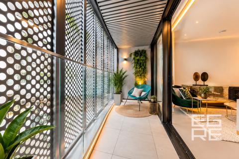 2 bedroom apartment for sale, Gasholders Building, London N1C