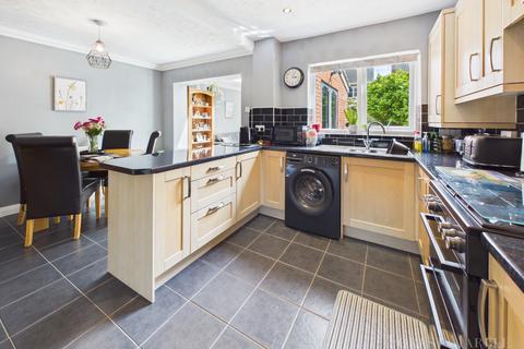undefined, Cheddar Close, Frome