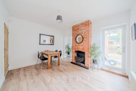3 bedroom semi-detached house for sale, Martin Road, Ipswich, IP2