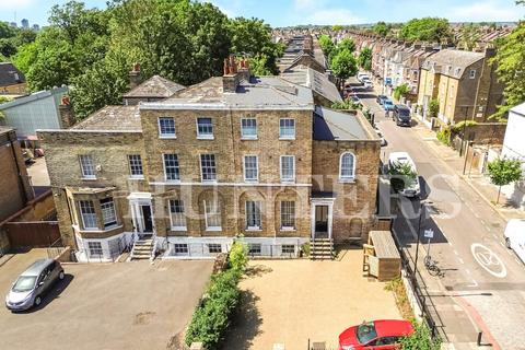 2 bedroom flat for sale, Bruce Grove, London, N17