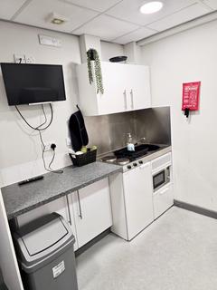 2 bedroom private hall to rent,  London Road, Stoke-on-Trent ST4
