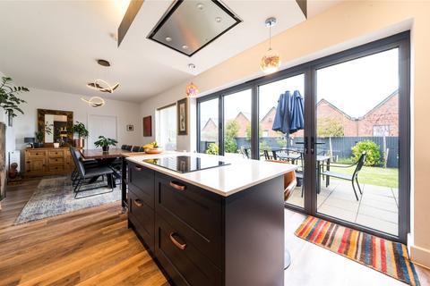 4 bedroom detached house for sale, Callaway Gardens, Westbury