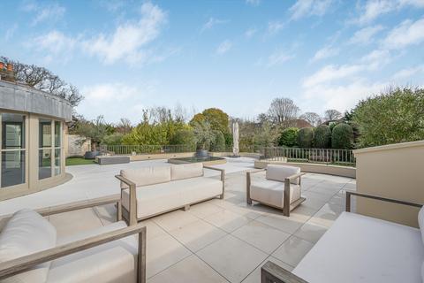 6 bedroom detached house to rent, Roehampton Gate, London SW15