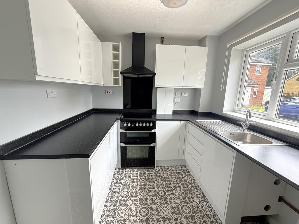 House in Southampton, Mansel Park - View 5