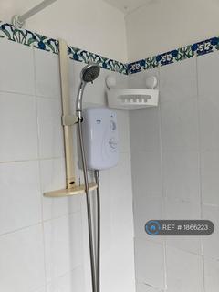 2 bedroom terraced house to rent, Tower St, Barnsley, S70