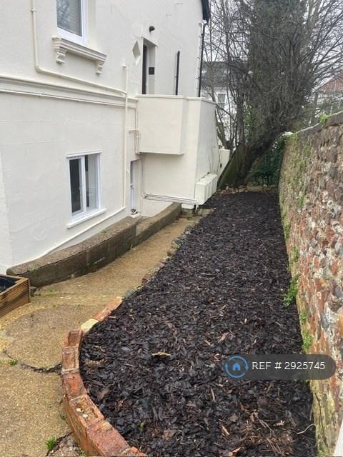 Beaconsfield Villas, Brighton, BN1 - View 2