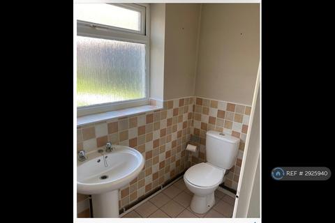 2 bedroom terraced house to rent, Orchard Street, Newport, NP19