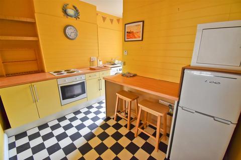 1 bedroom flat to rent, Cabbell Road, Cromer, NR27
