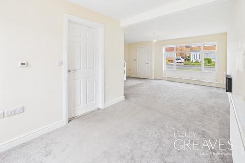 3 bedroom detached house for sale, Castle Close, Calverton, Nottingham