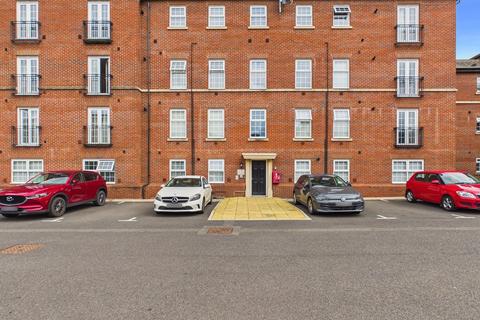 2 bedroom apartment for sale, Crooked Bridge Court, Stafford ST16