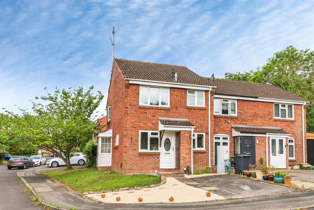 1 bedroom end of terrace house for sale