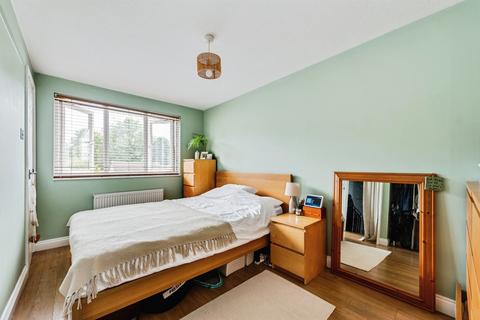 1 bedroom end of terrace house for sale, Stonefield Close, Eastleaze, SWINDON