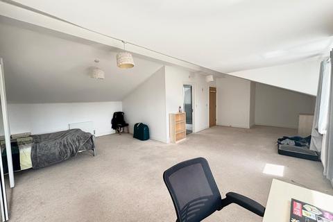2 bedroom flat to rent, Harley Drive, Milton Keynes, MK7